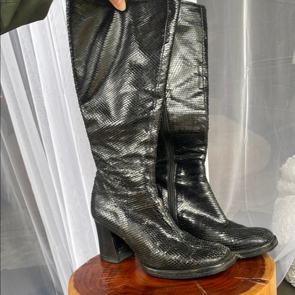 Vivien Lee Snakeskin Leather Thigh High Boots